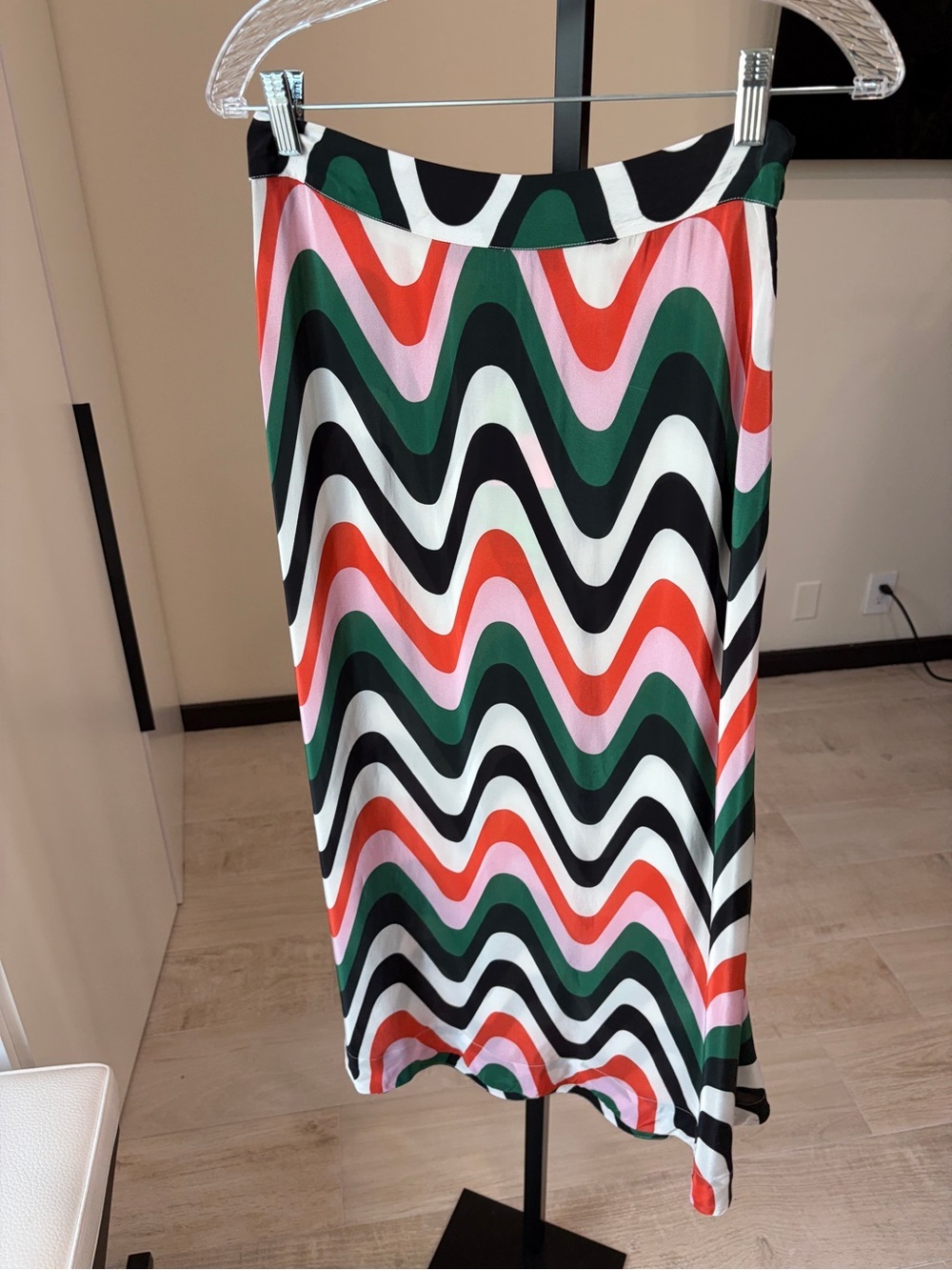 Farm Rio: Wave Gradient Midi Skirt - Picture 9 of 10